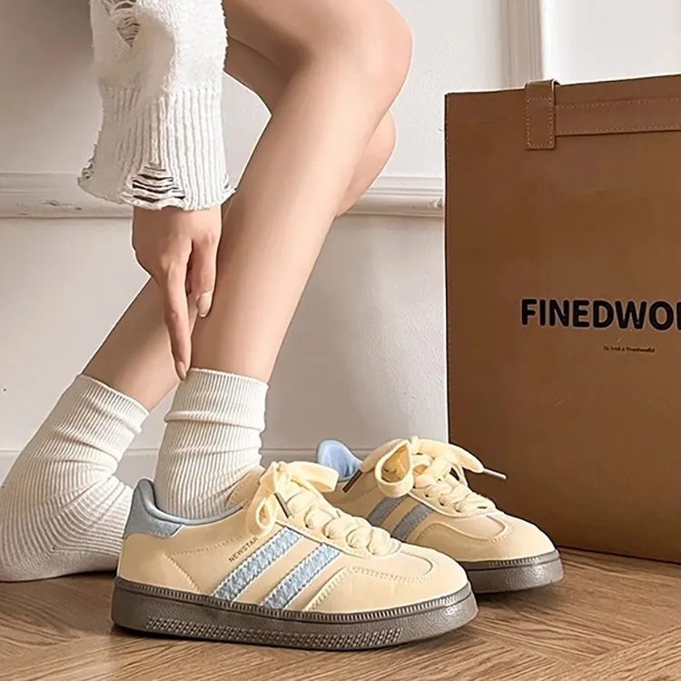 Medd Low-Top Fleece-Lined Comfortable Skateboard Shoes Women's-23