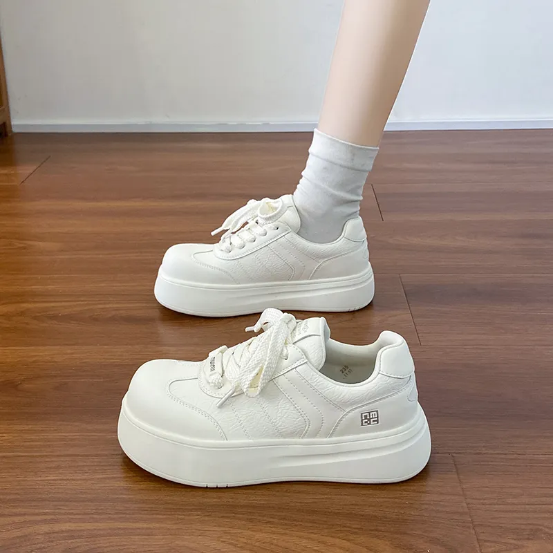 Medd Low Top Skateboard Shoes Women's Beige, Ecru, White Shades-6
