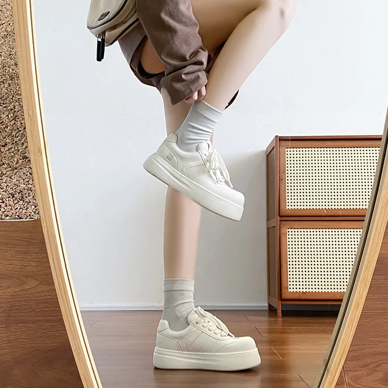 Medd Low Top Skateboard Shoes Women's Beige, Ecru, White Shades-1