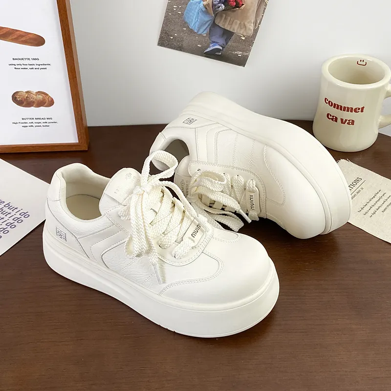 Medd Low Top Skateboard Shoes Women's Beige, Ecru, White Shades-10