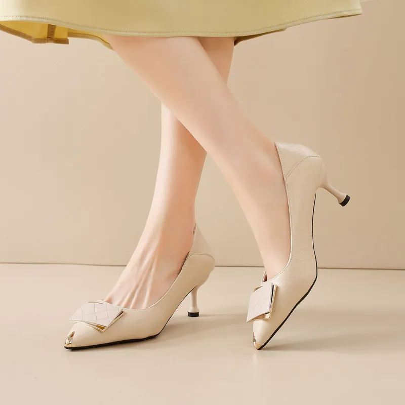 Medd Chunky Heel High Heels Women's-9