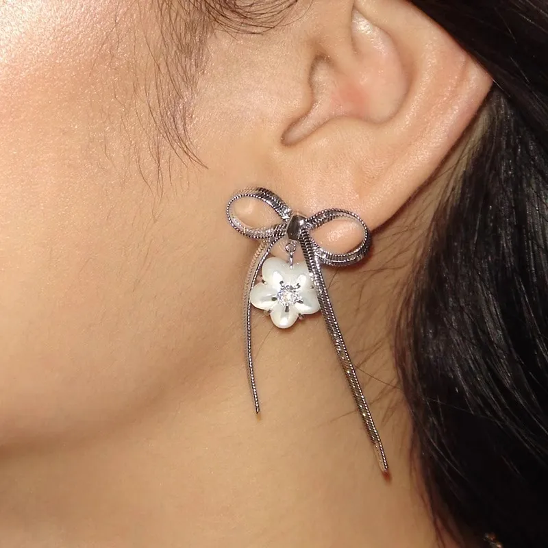 BOONEE ALUS White Gold Plated Copper Earrings Women's-3
