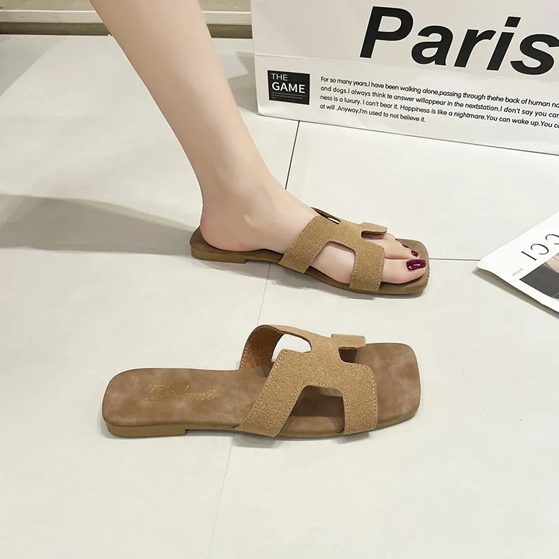 Handsome Running Sheep Rubber Sole Slip Resistant Slide Slippers Women's-1