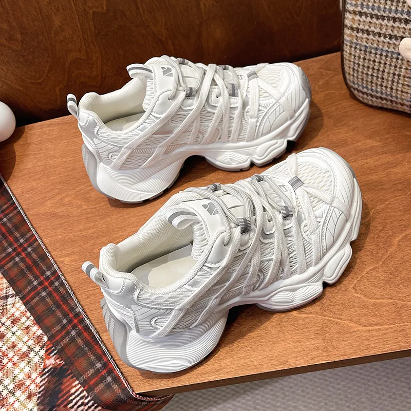Handsome Running Sheep Slip Resistant Low Top Chunky Sneakers Women's-2