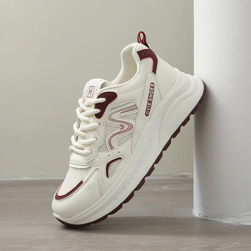 Handsome Running Sheep Low Top Chunky Sneakers Women's-8