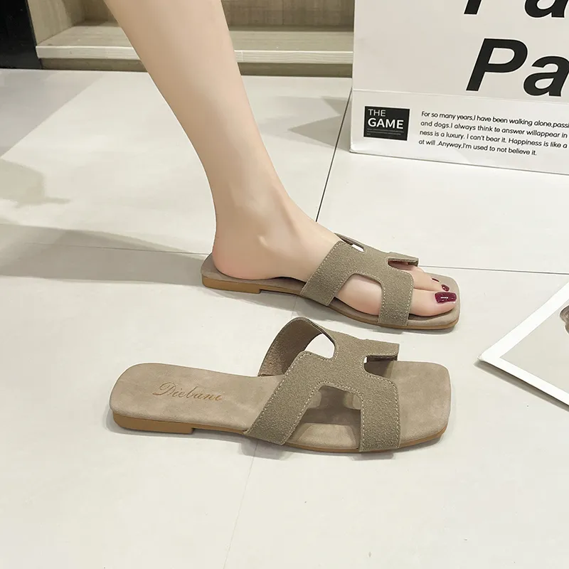 Handsome Running Sheep Rubber Sole Slip Resistant Slide Slippers Women's-17