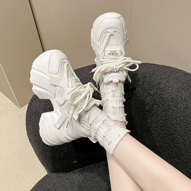 Handsome Running Sheep Slip-Resistant Low-Top Chunky Sneakers Women's-5