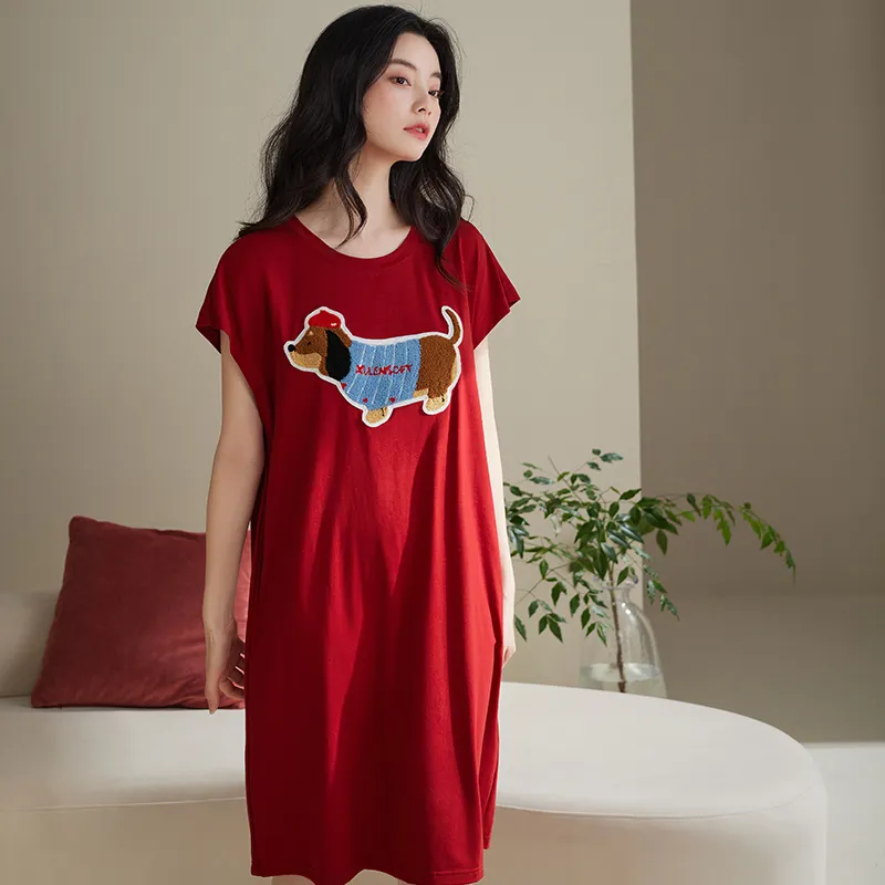 Xuan Liang Nightgown Women's Maroon-1