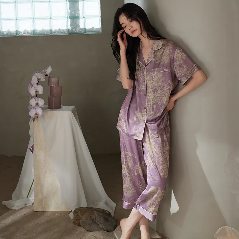 Xuan Liang Women's Pajama Sets-4