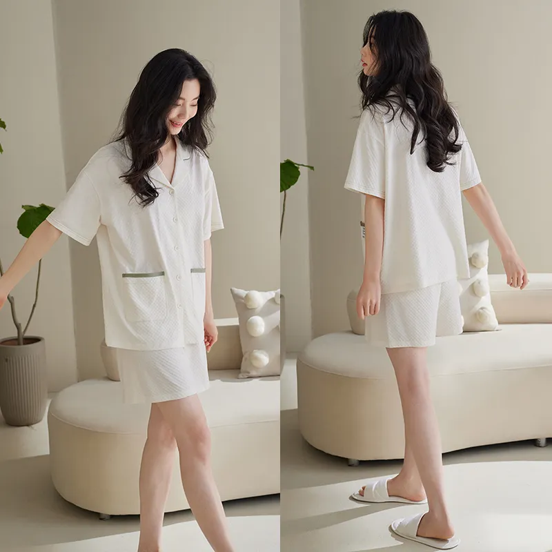 Xuan Liang Women's Pajama Sets-2