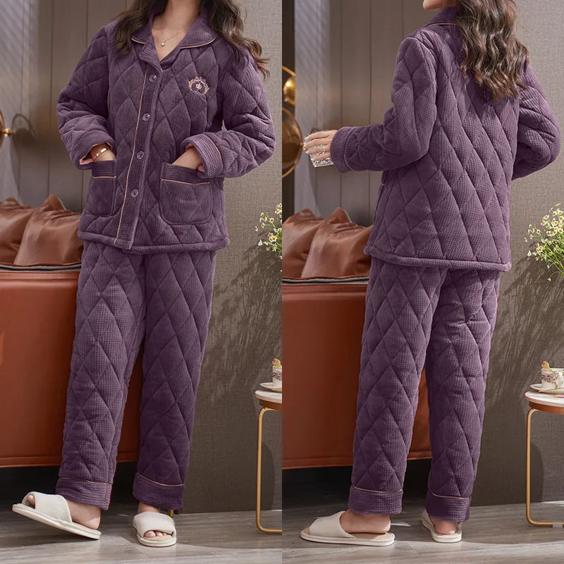 Xuan Liang Women's Pajama Sets-8