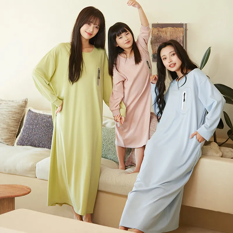 Xuan Liang Nightgown Women's Includes Storage Bag-1