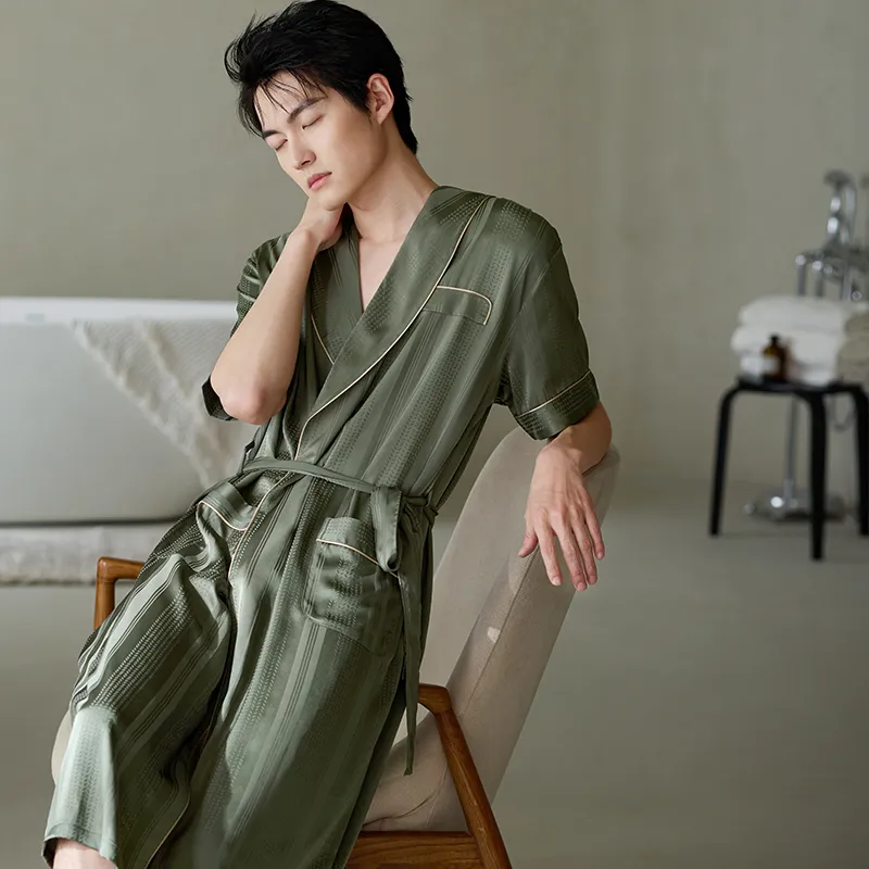 Xuan Liang Men Bath Robes-4