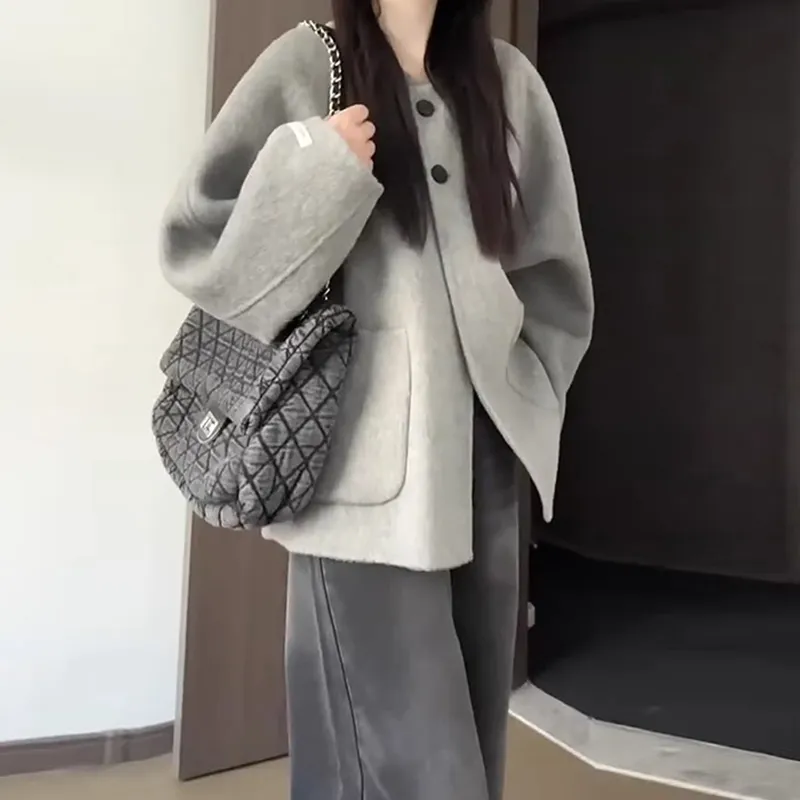 PLAY BUSH Velvet feel Coat Women's Gray-2