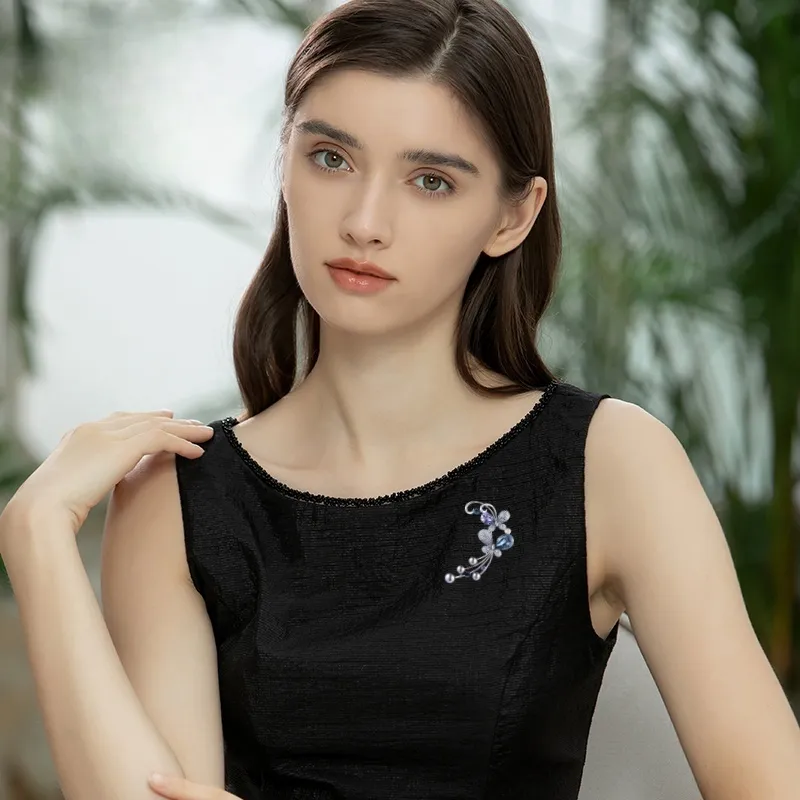 Lan Ying Austrian Crystal Brooches Women's-6