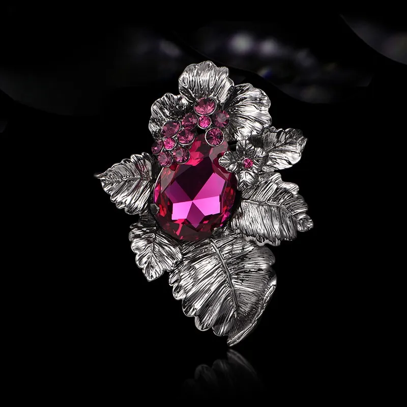 Lan Ying Austrian Crystal Brooches Women's-1