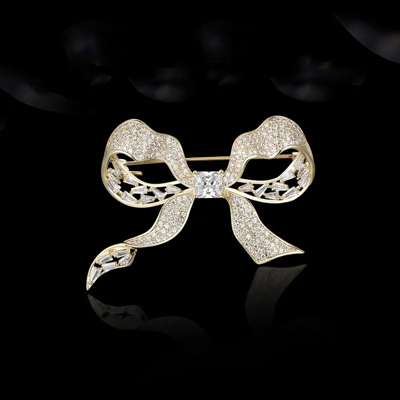 Lan Ying Crystal Brooches Women's-1