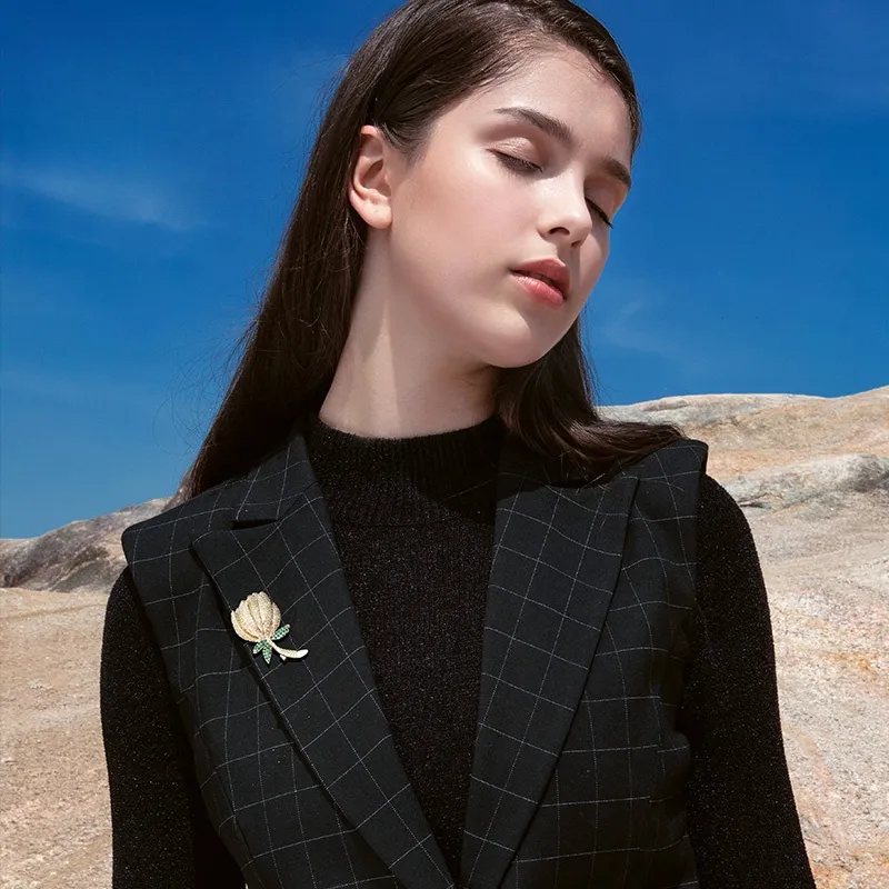Lan Ying Austrian Crystal Brooches Women's-6