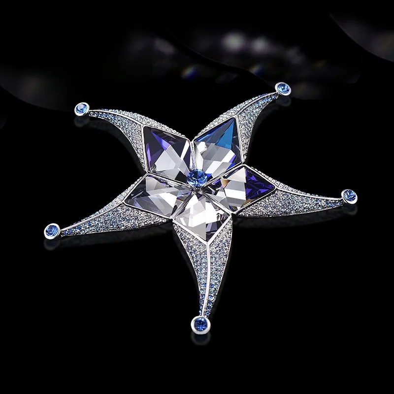 Lan Ying Crystal Brooches Unisex-5