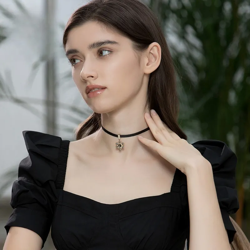 Lan Ying Artificial Crystal Necklaces Women's-5