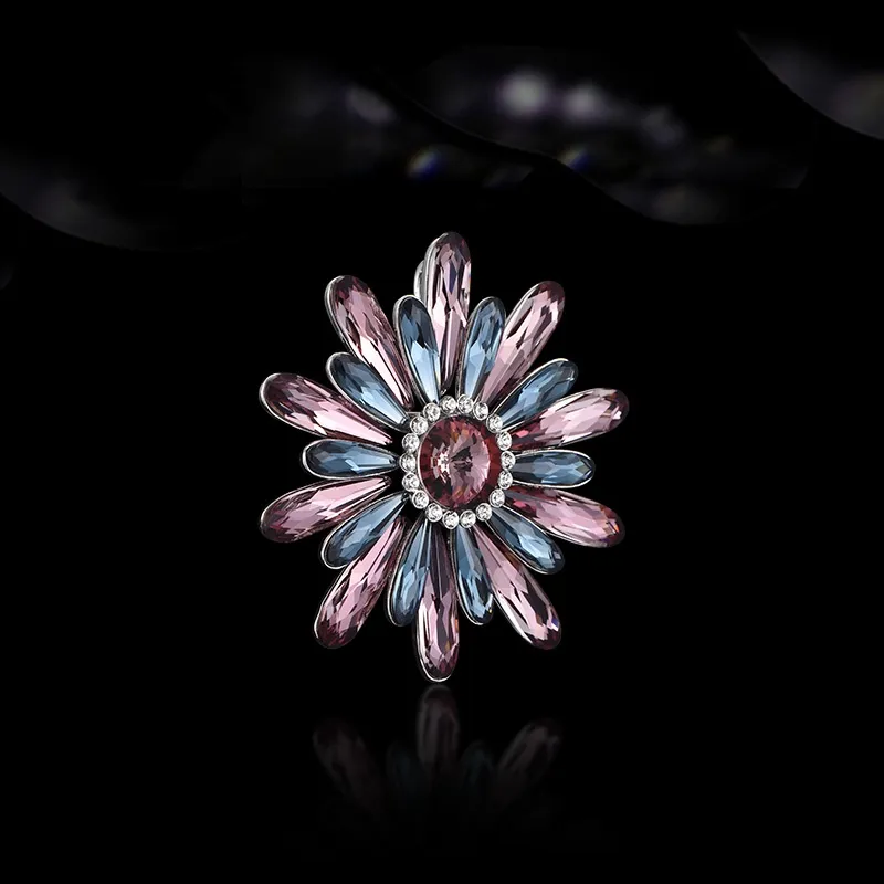 Lan Ying Austrian Crystal Brooches Women's-5