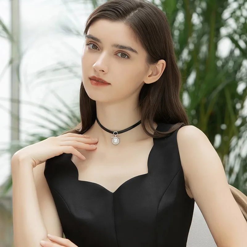 Lan Ying Artificial Crystal Necklaces Women's-3