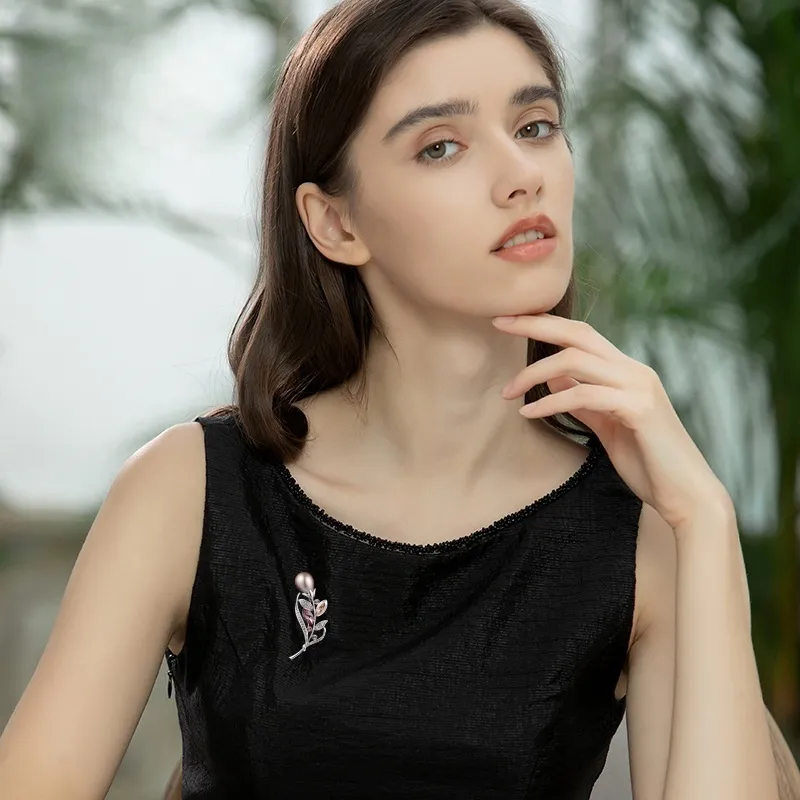 Lan Ying Austrian Crystal Brooches Women's-2