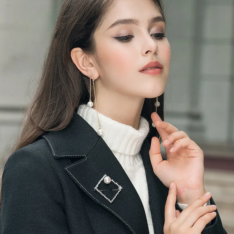 Lan Ying Alloy Brooches Women's-9