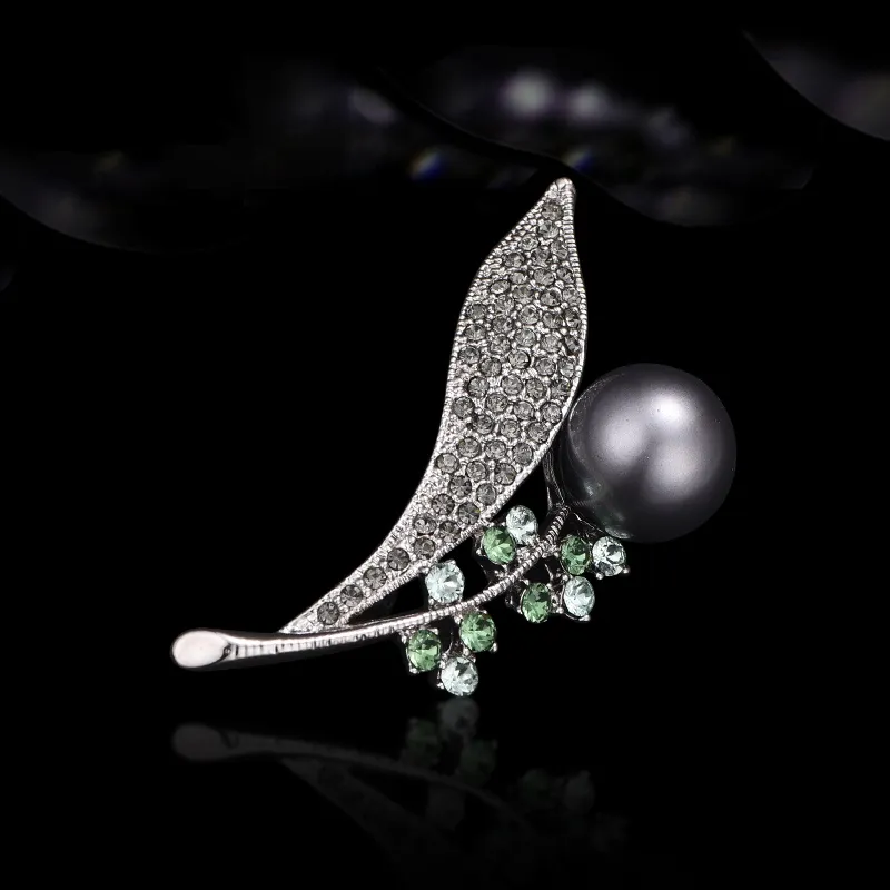 Lan Ying Austrian Crystal Brooches Women's-3