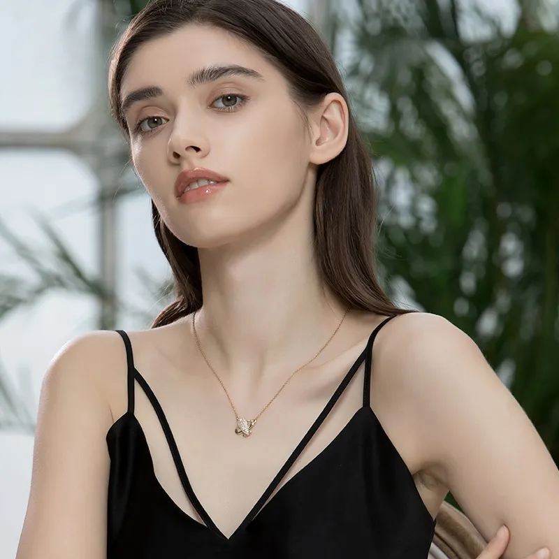 Lan Ying Alloy Necklaces Unisex-1