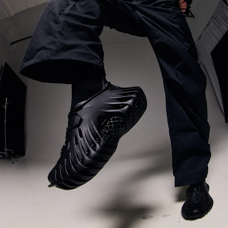 2AM TECHNOLOGY Collection, Demon Of Dreams Clogs Unisex-12