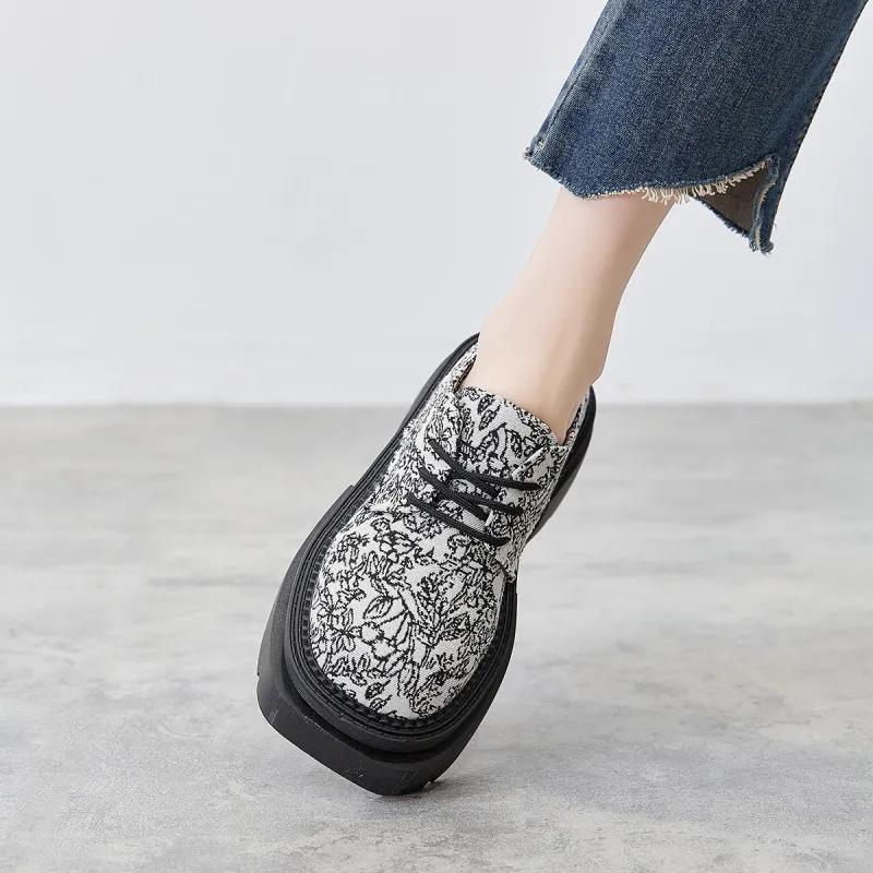 Komanic Loafers Women's Black/White-5