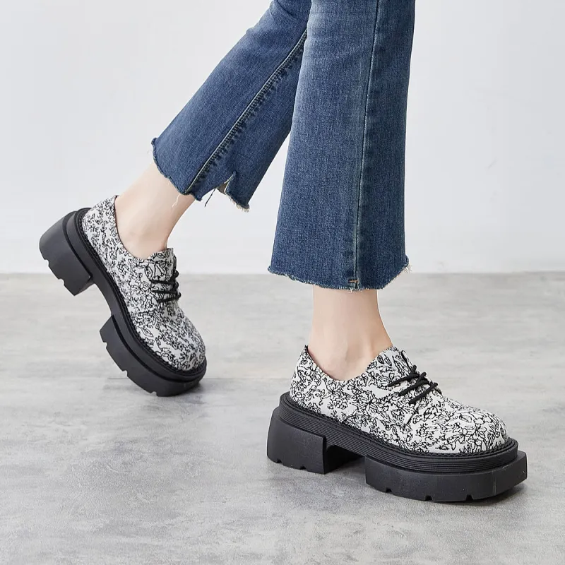 Komanic Loafers Women's Black/White-4