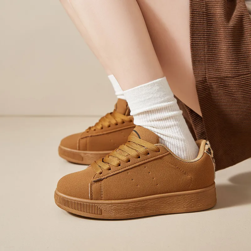Komanic Couple's Hong Kong Chic Women's Lightweight, Breathable, And Slip Resistant Low Top Puffy Shoes Women's Black-6