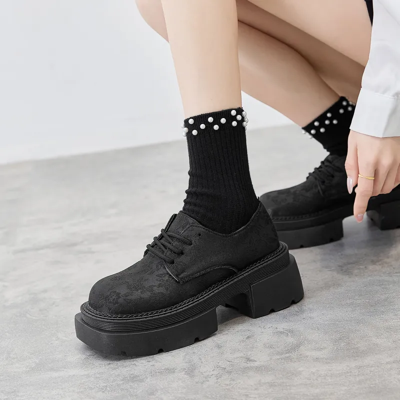 Komanic Loafers Women's Black/White-13
