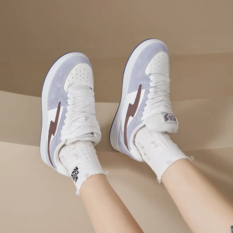 Komanic Niche Vintage Feel Low Top Lightning Skateboard Shoes Women's-4