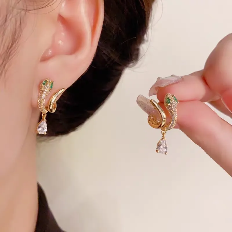 KING OF BLING Alloy With Zircon Stud Earrings Women's-12