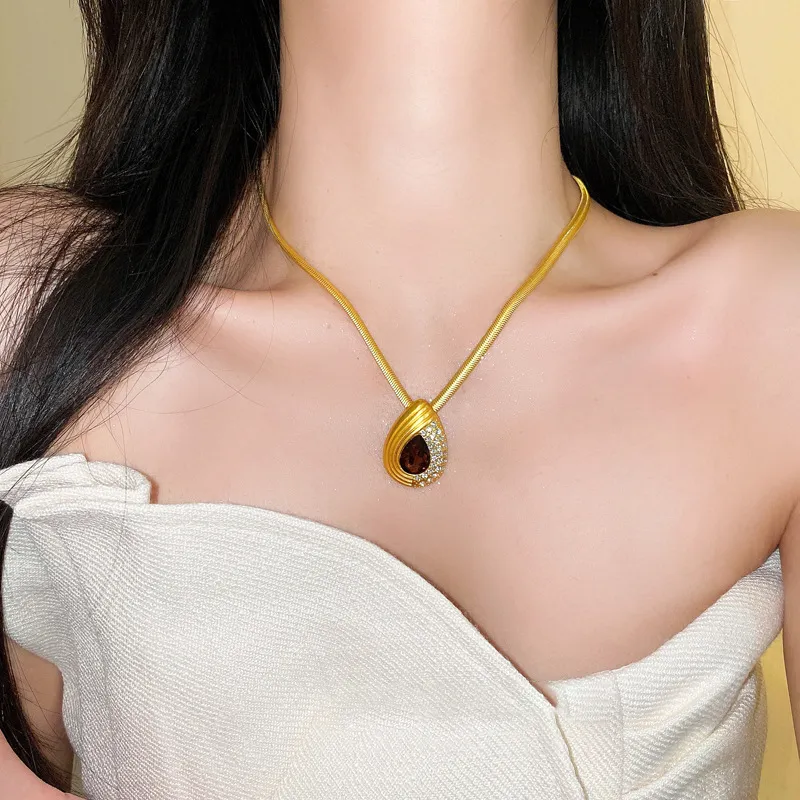 KING OF BLING Alloy Necklaces Women's Year Of The Snake Good Luck-2