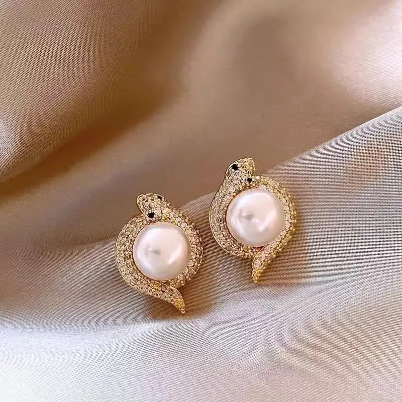 KING OF BLING Alloy With Zircon Stud Earrings Unisex-3