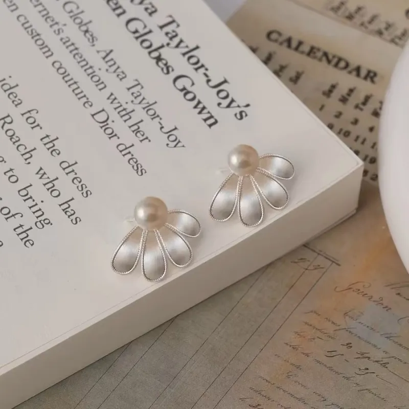 KING OF BLING 925 Silver Imitation Pearl Stud Earrings Unisex-1