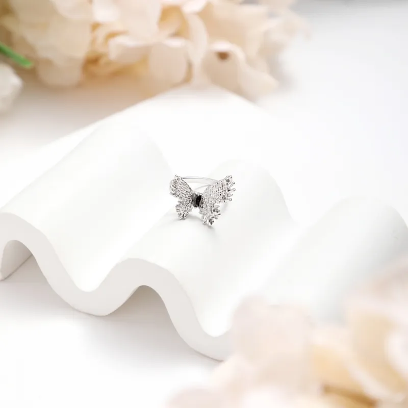 KING OF BLING Alloy With Zircon Rings Women's-1