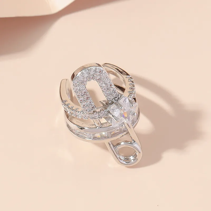 KING OF BLING Alloy With Zircon Clip On Earrings Unisex-4