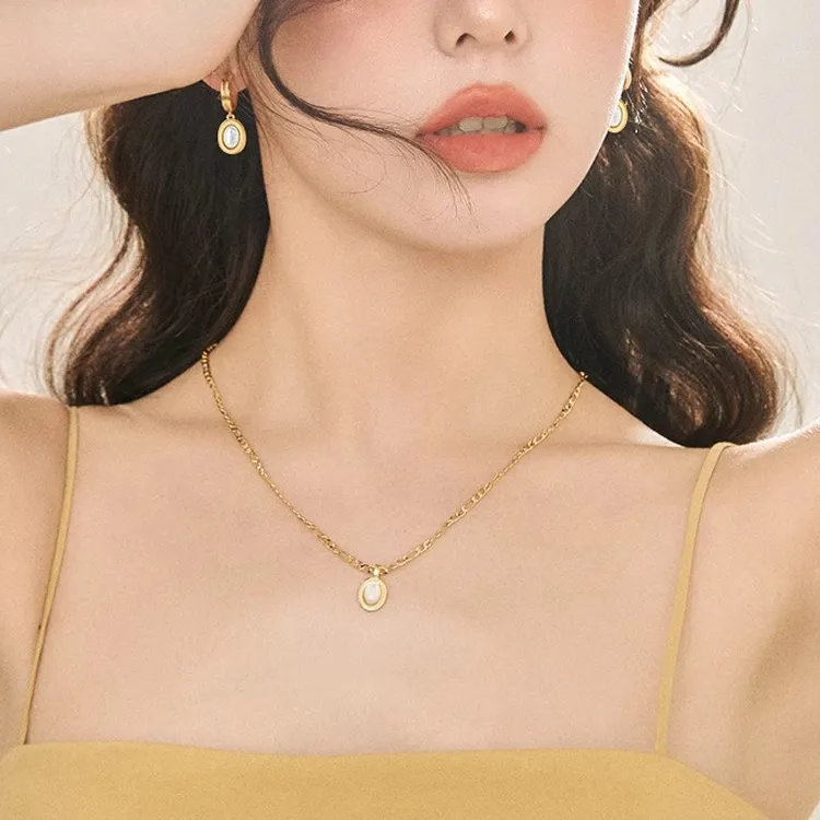 KING OF BLING Alloy Necklaces Women's Year Of The Snake Good Luck-3