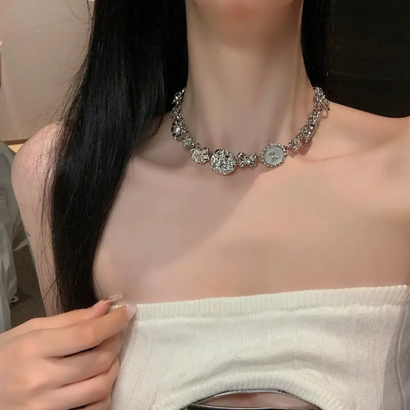 KING OF BLING Alloy With Zircon Necklaces Unisex Year Of The Snake Good Luck-3