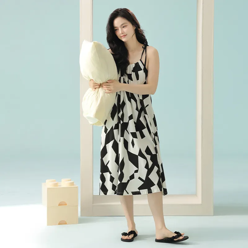 Qin Jing Nightgown Women's Black White-6