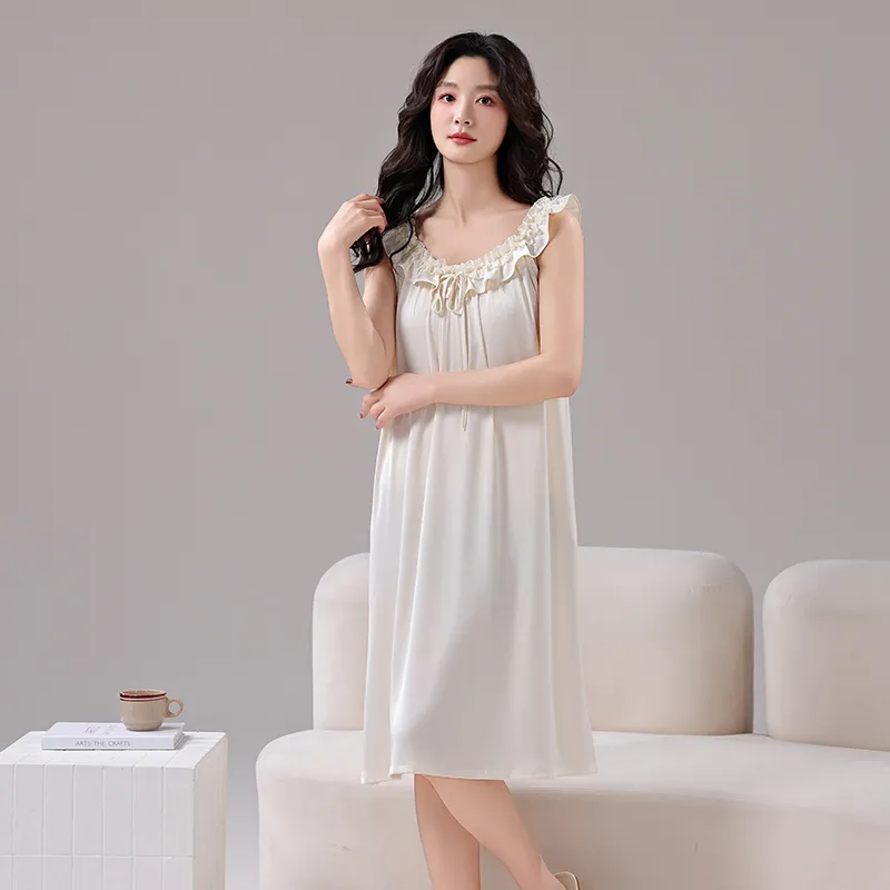Qin Jing Nightgown Women's White-1
