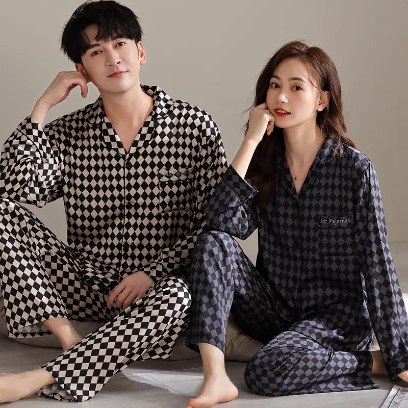 Qin Jing Unisex Pajama Sets-5
