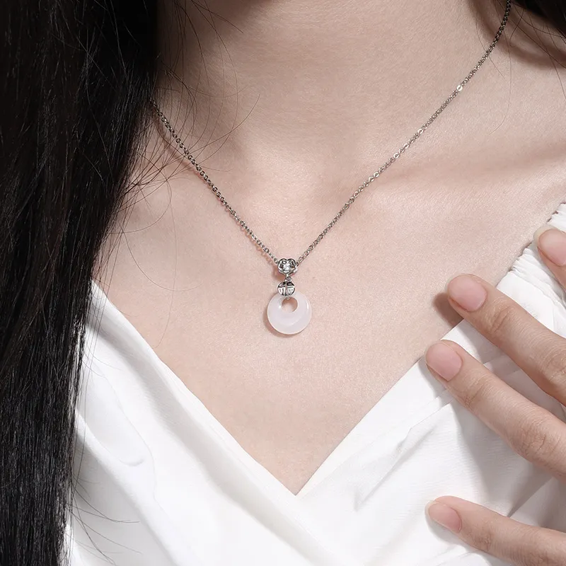 Kelanxi Resin Necklaces Women's-2