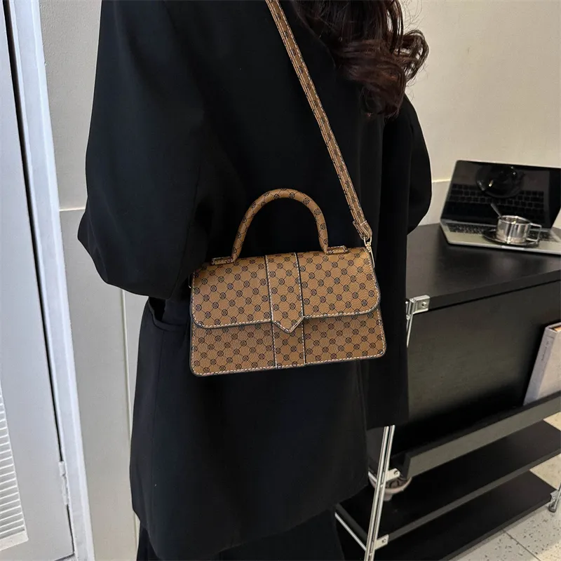 Meow in the grass Handbags-18