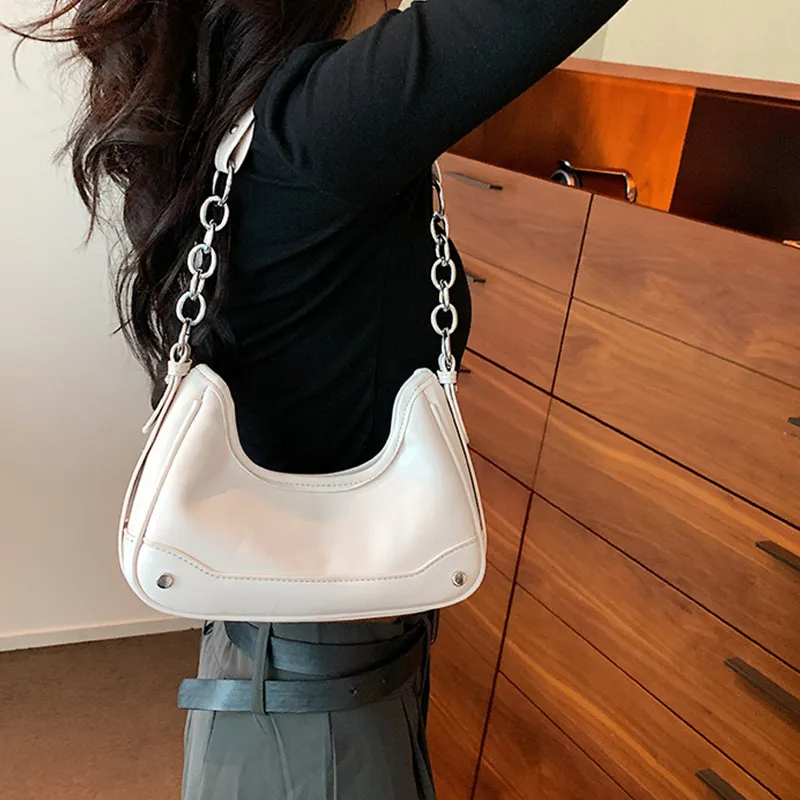 Meow in the grass Handbags-10